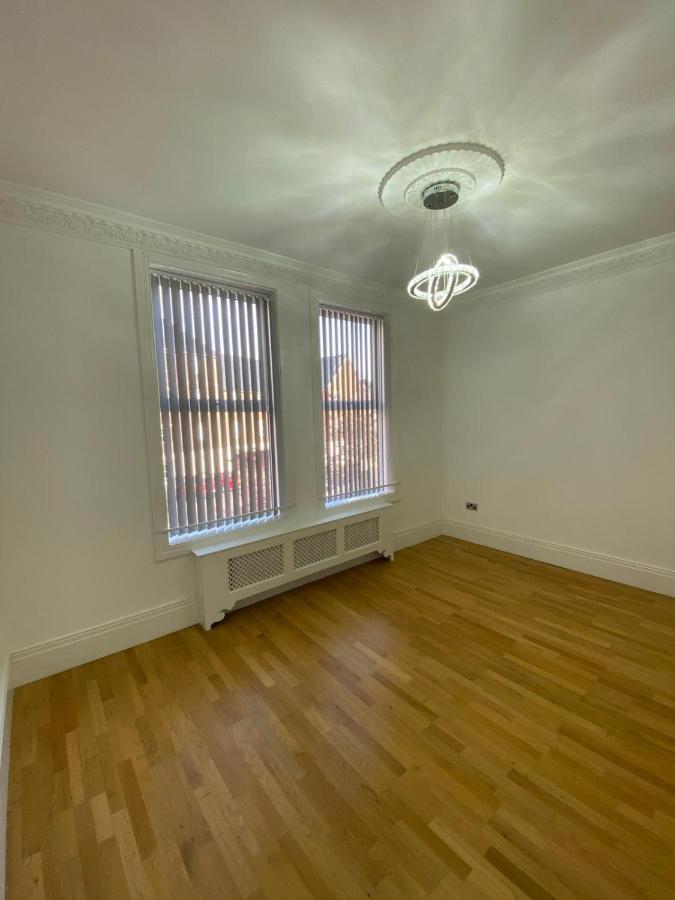 Luxury Apartment Apt4 ウォルヴァーハンプトン エクステリア 写真